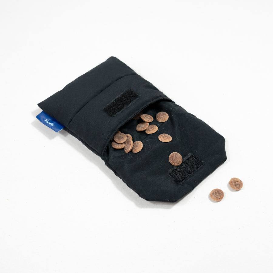 HOWLY PUFF TREATS POUCH