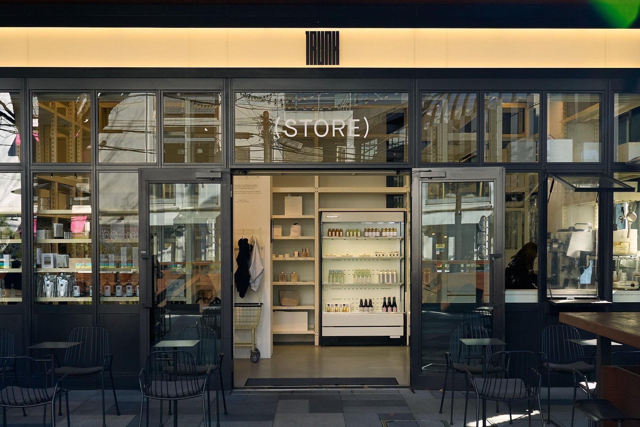 Howly KIOSK at TRUNK（STORE）