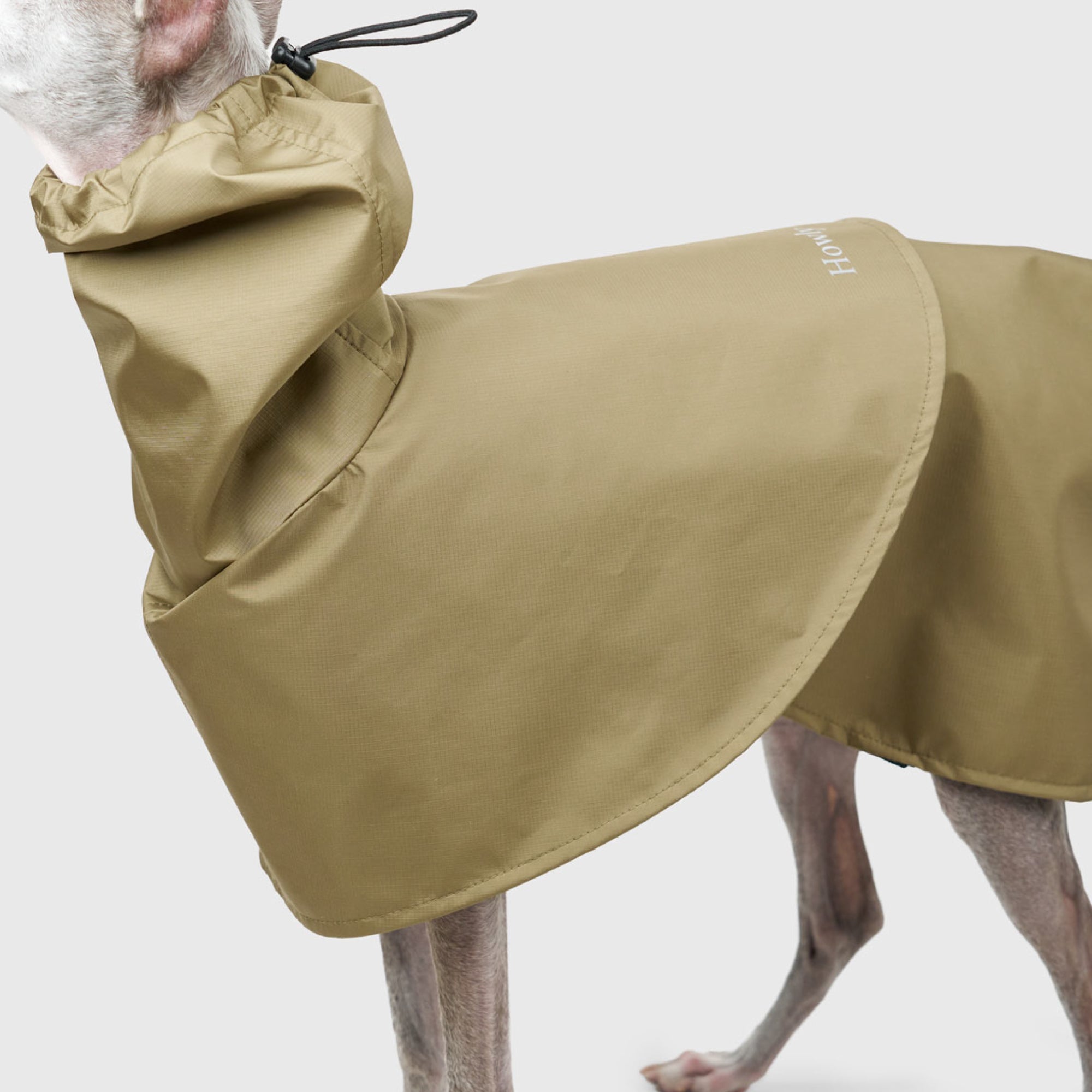YOKE-SHELL RAINCOAT