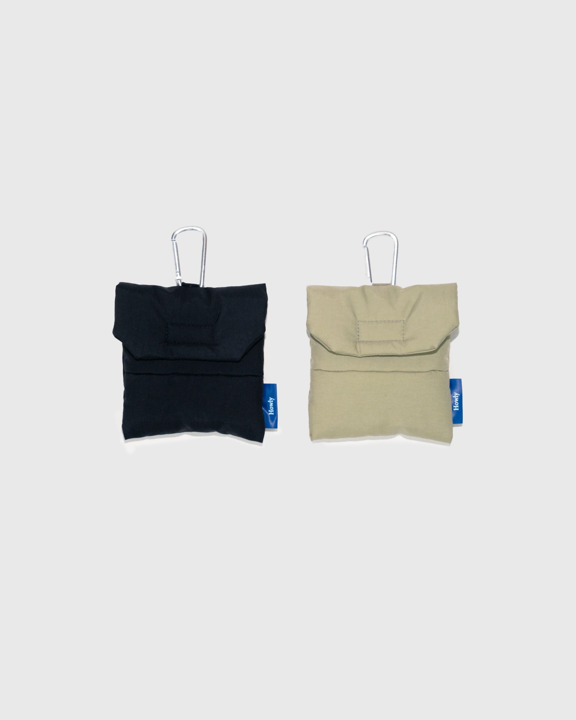 HOWLY PUFF TREATS POUCH