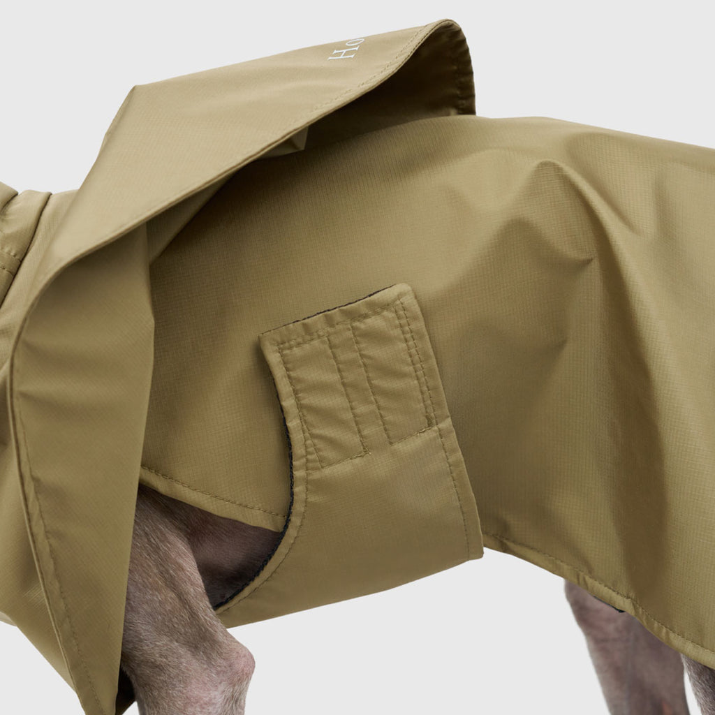 YOKE-SHELL RAINCOAT