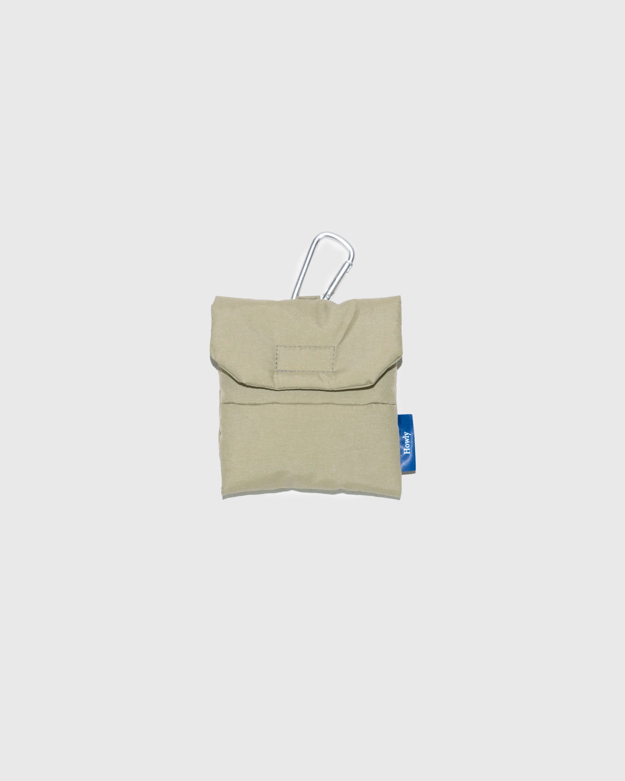 HOWLY PUFF TREATS POUCH