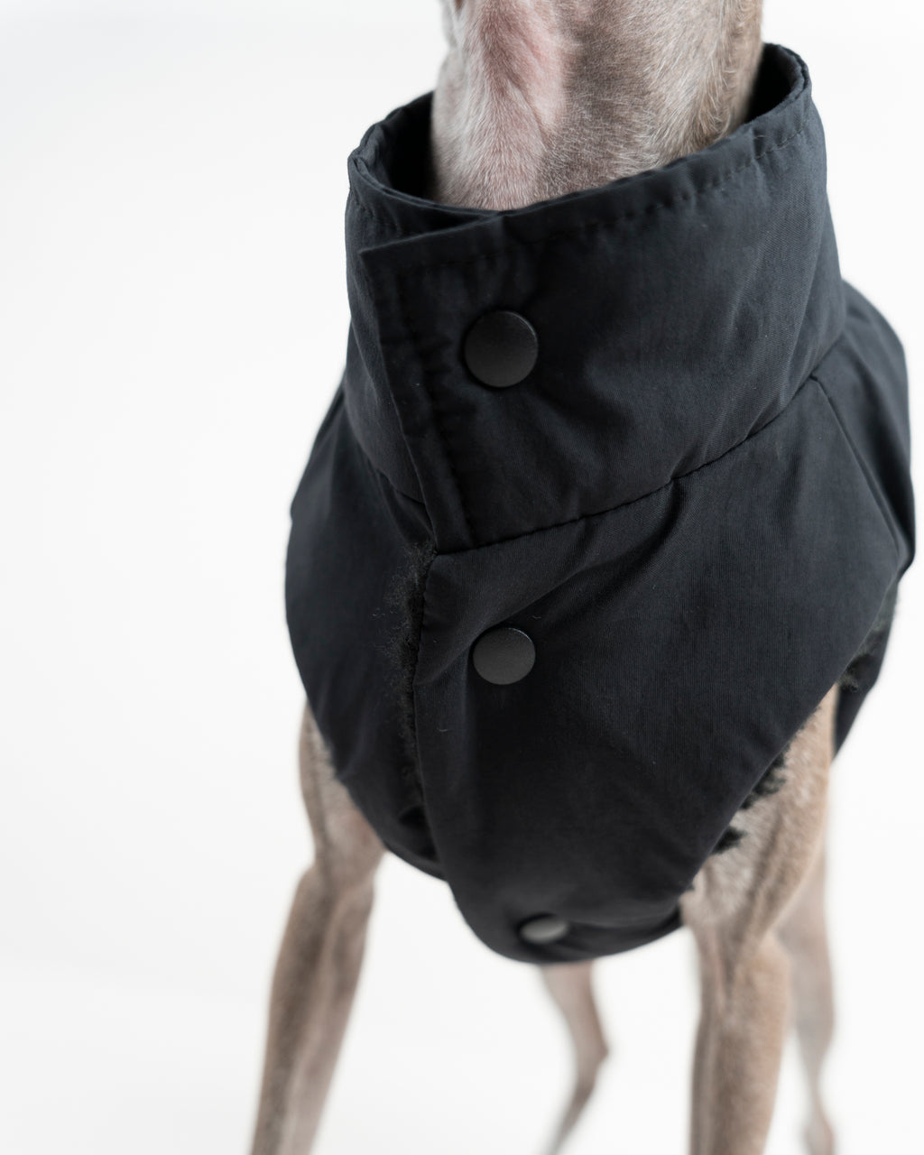 REVERSIBLE BOA VEST