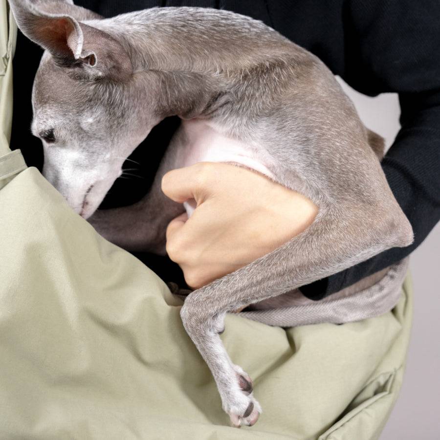 Howly Puff Sling Bag ハウリー　スリング HOWLY PUFF SLING BAG｜撥水パフ×中綿で包む750 g軽量ドッグス